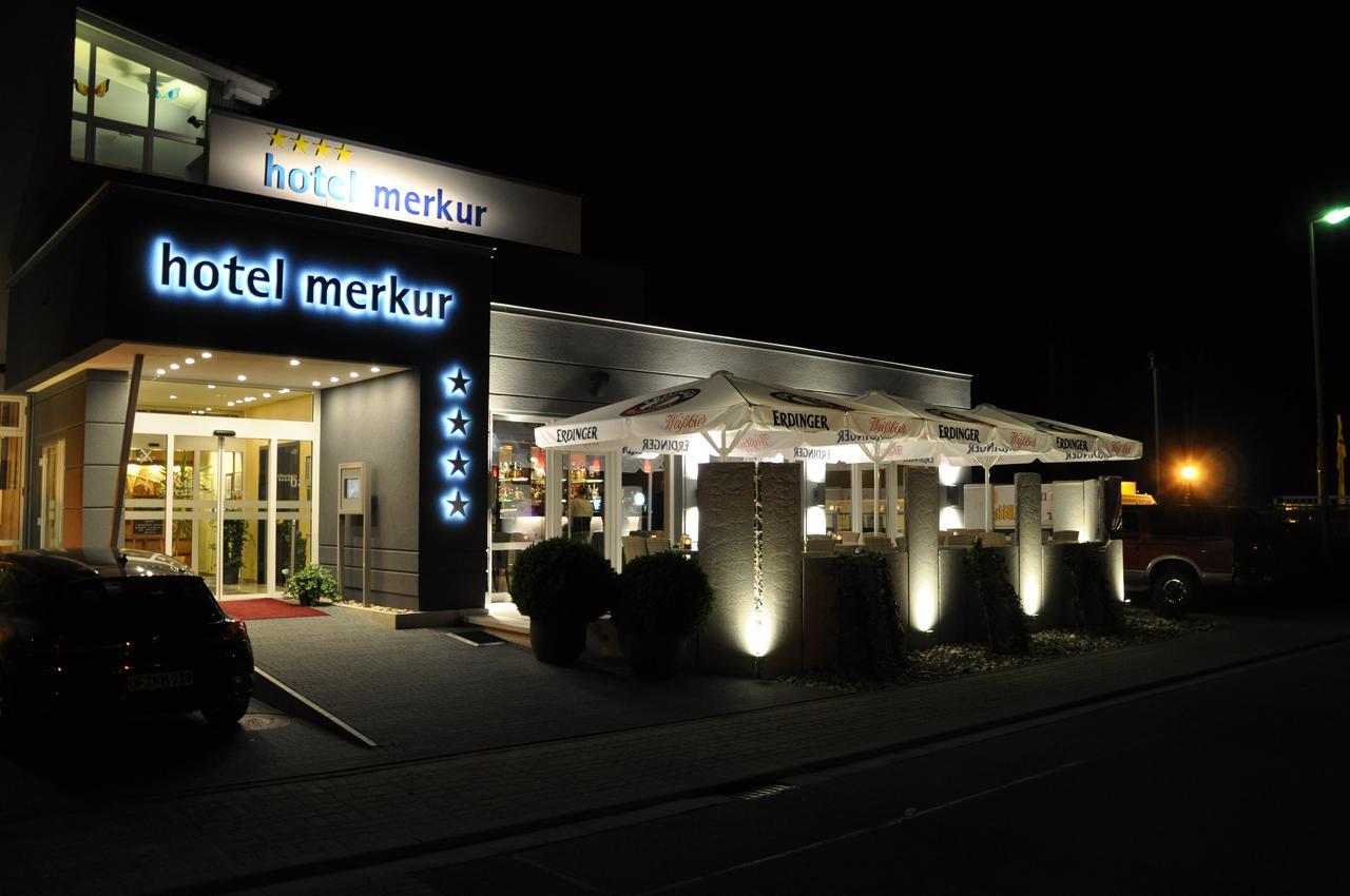Hotel Merkur Ландштуль Экстерьер фото